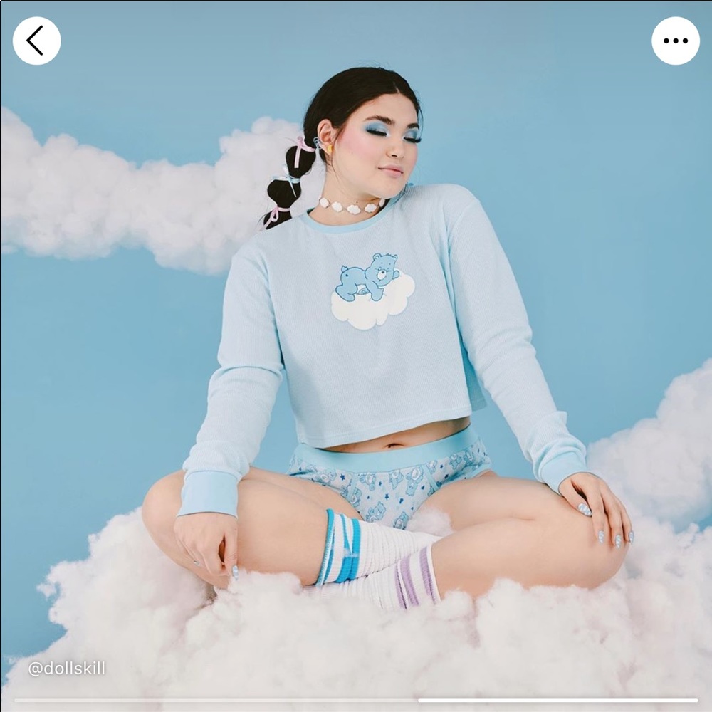 Carebear blue crop top